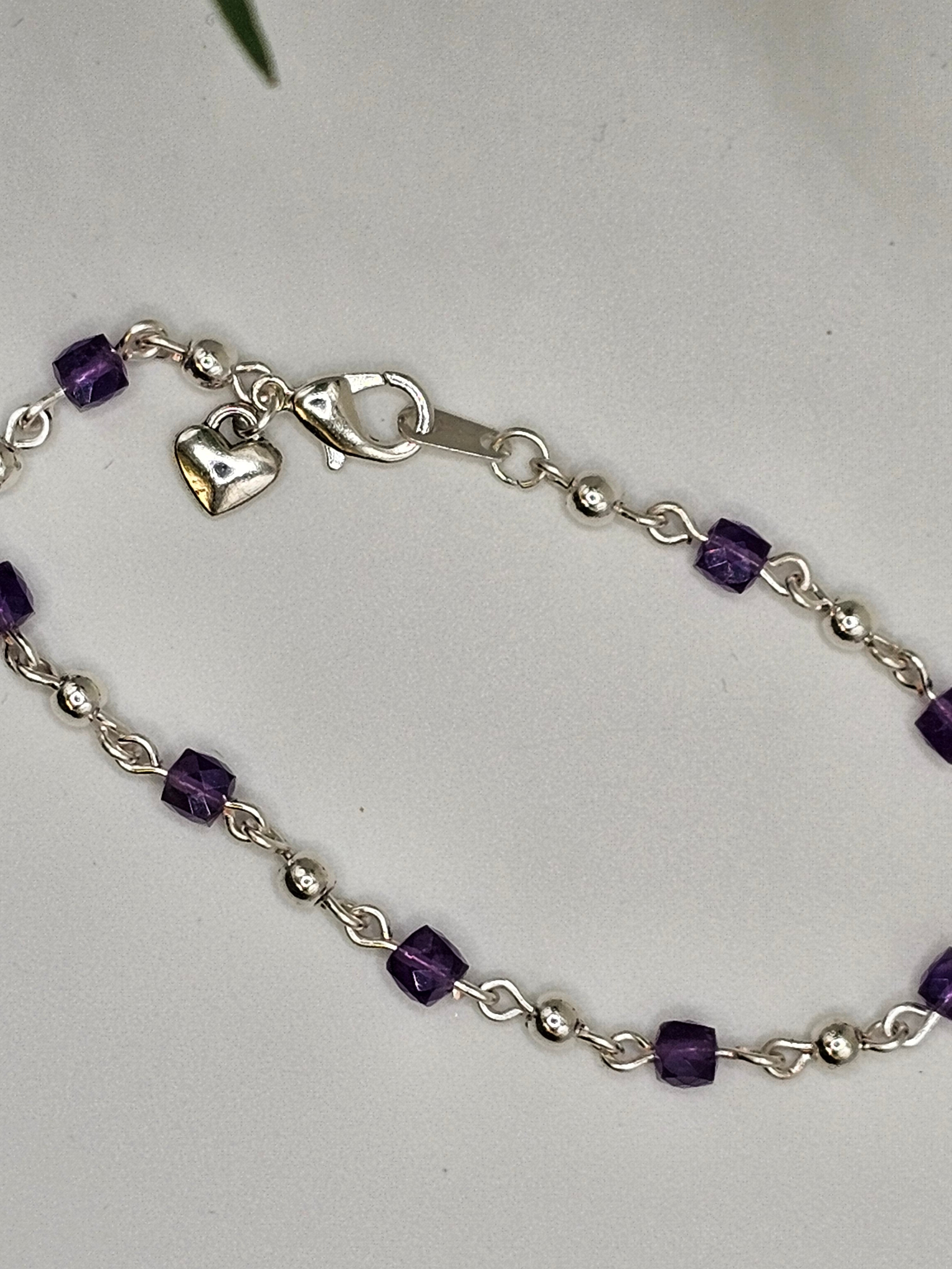 Amethyst and silver beaded bracelet